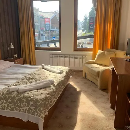 בית הארחה In Guest - Stayinn Granat - Next To Gondola Lift בנסקו